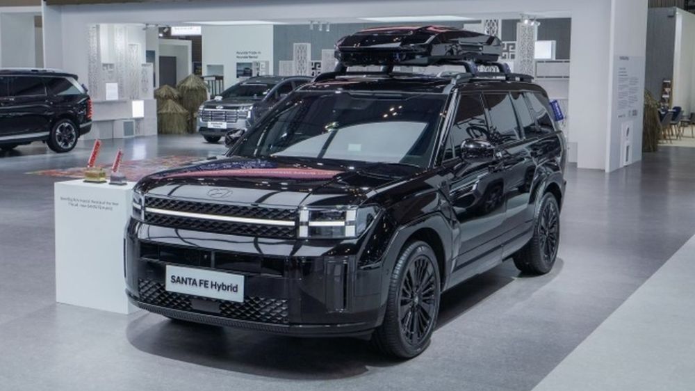 Hyundai Bersiap Hadirkan Santa Fe Evolusi Baru untuk Pasar SUV Premium Indonesia